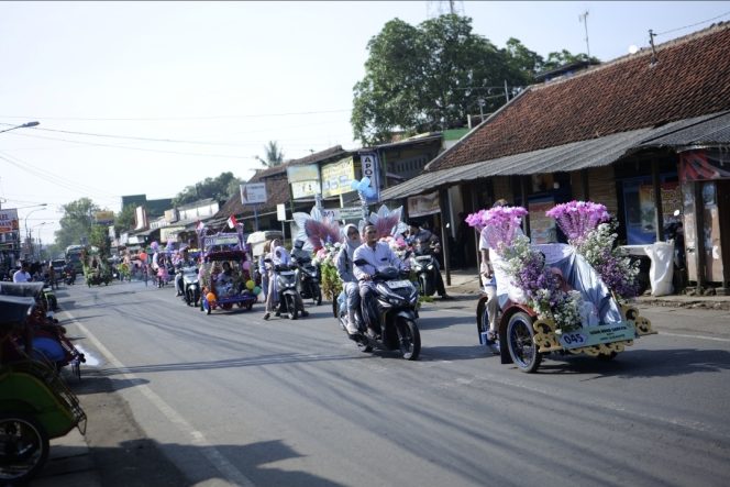 
					Karnaval Becak hingga Mujahadah Asmaul Husna Warnai Milad XVII MI Takhassus Ma’arif NU Prapagkidul