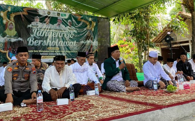 Muslimat NU Langenrejo dan PC Lesbumi Purworejo Gelar Sholawat Budaya Sambut Hari Santri 2025
