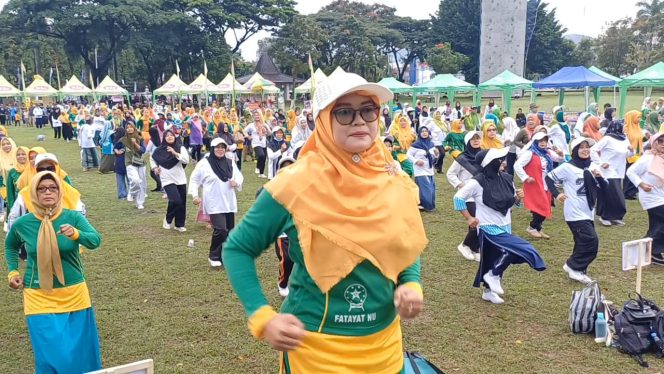 
					Fatayat NU Purworejo Semarakkan Puncak Peringatan Hari Santri 2025 dengan Senam Sehat Penuh Keceriaan