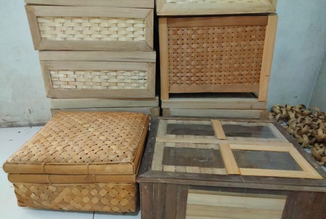 
					Misdiyono, Kader NU Penganyam Bambu dari Purworejo yang Menembus Pasar Nasional hingga Mancanegara