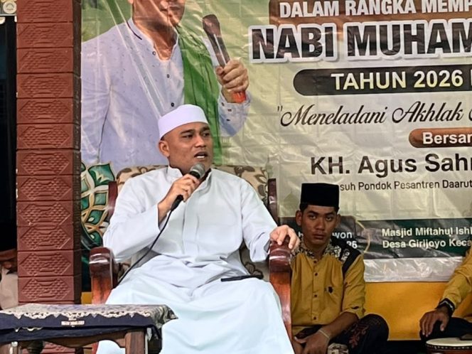 
					Meneladani Akhlak Nabi, Warga Ketaon Semarakkan Maulid di Masjid Miftahul Ishlah